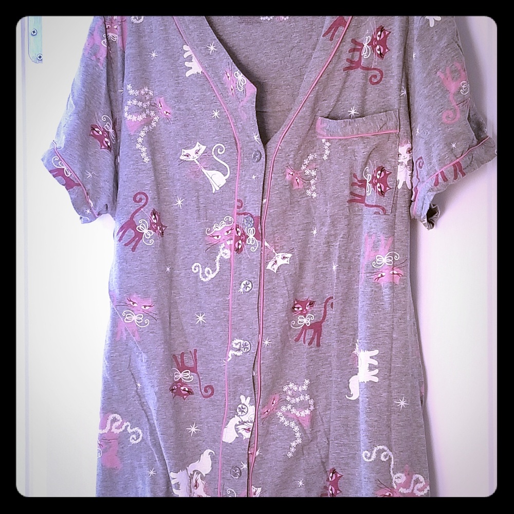 Cat nightgown